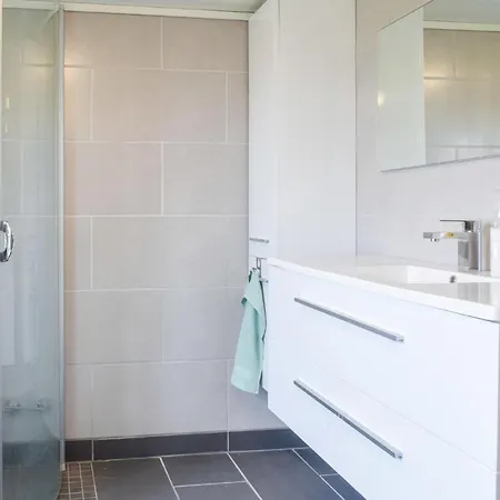 Lovely In With Wifi Feriehus *